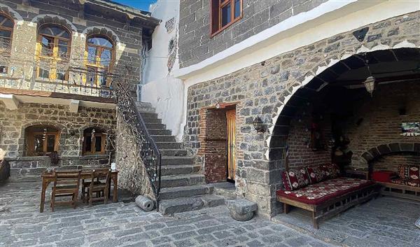 Diyarbakır Kultur Hasan Paşa Hanı