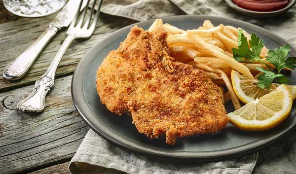Vienna Cuisine Wiener Schnitzel