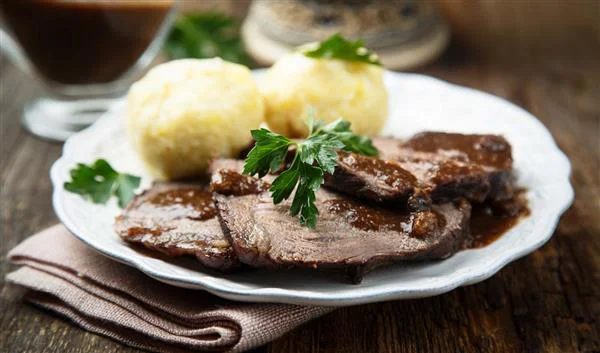 Cologne-Bonn Cuisine Sauerbraten