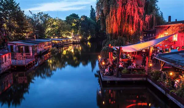 Berlin Night Life Bars and Pubs