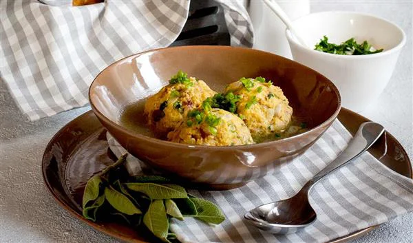 Munich Cuisine Knodel