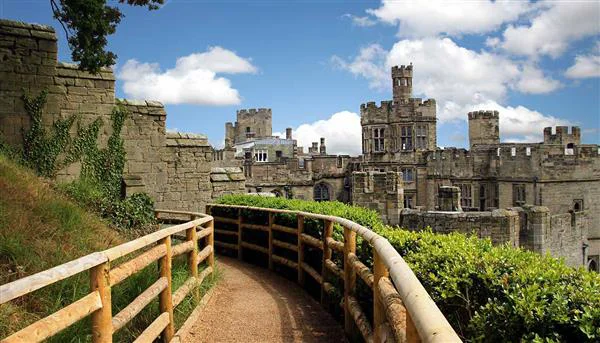 Birmingham Culture Warwick Castle